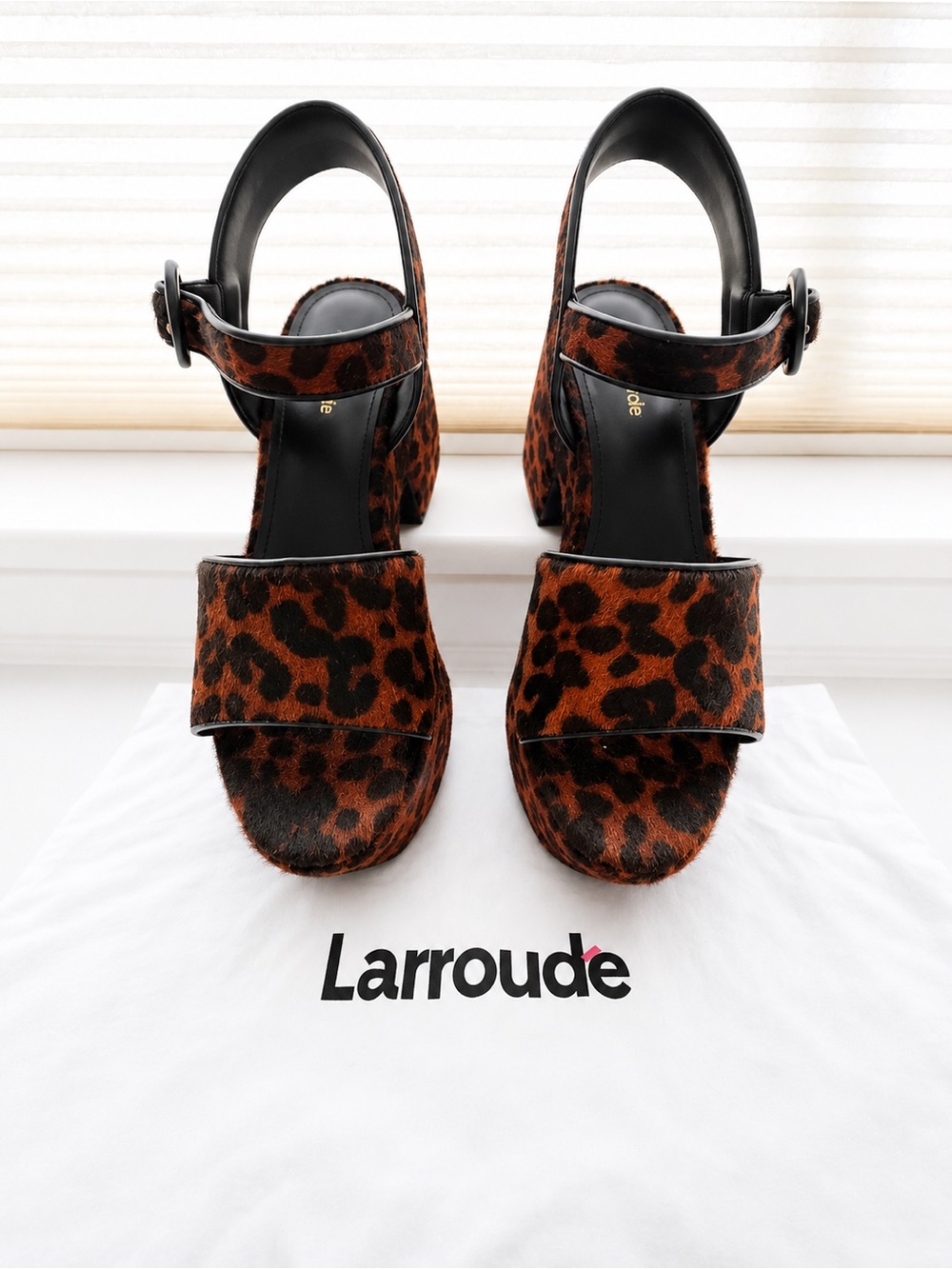 Larroudé Leopard Print Calf Hair Platform Block Heel Sandals Size 6.